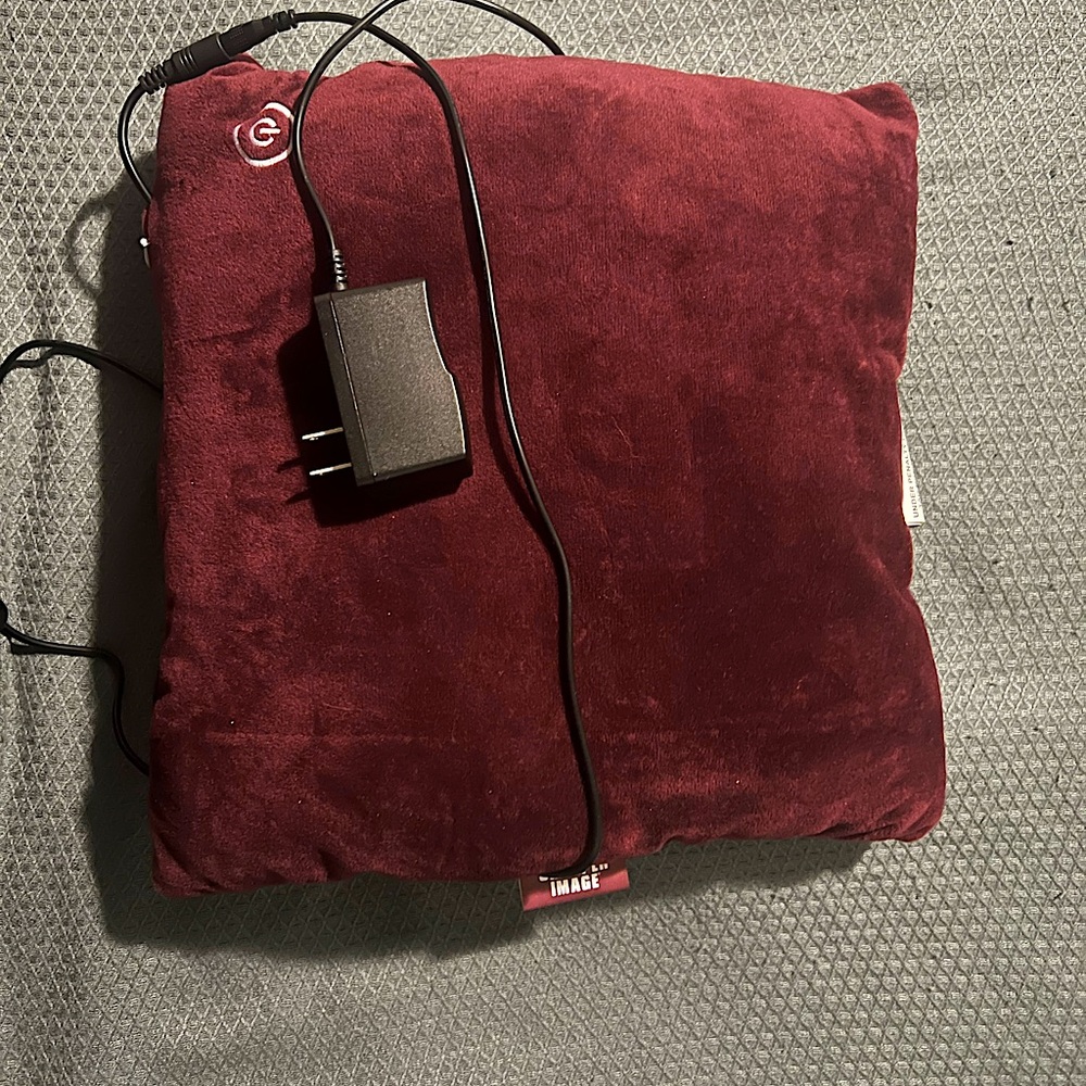 Massage pillow